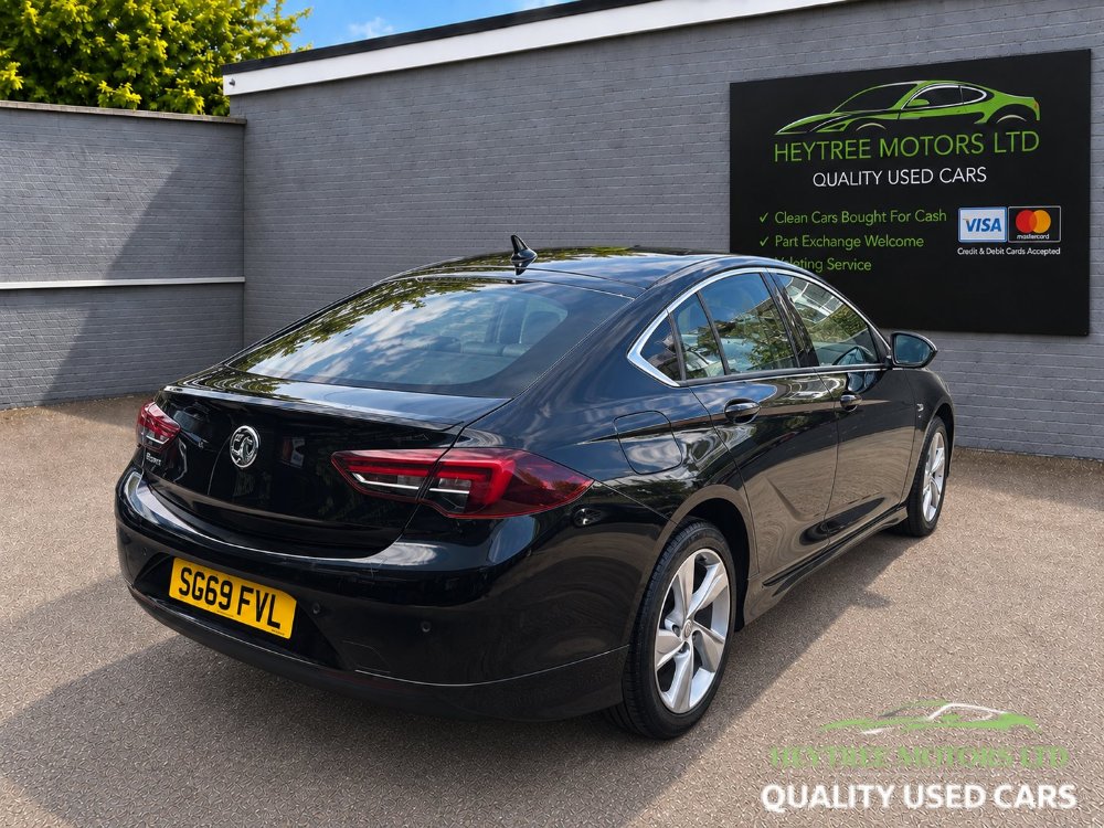 Black 2019 Vauxhall Insignia 2.0 Turbo D BlueInjection SRi VX Line Nav Grand Sport 5dr Diesel Manual Euro 6 s/s 170 ps in Blackpool