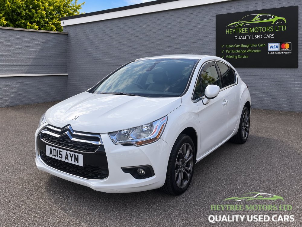 White Citroen DS4 1.6 BlueHDi DStyle Nav Hatchback 5dr Diesel Manual Euro 6 s/s 120 ps