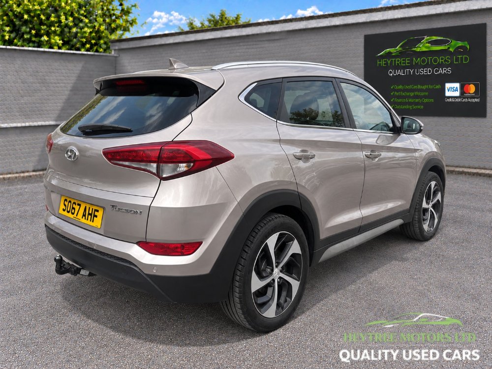 White 2017 Hyundai Tucson 1.7 CRDi Blue Drive Sport Edition SUV 5dr Diesel Manual Euro 6 s/s 116 ps in Blackpool