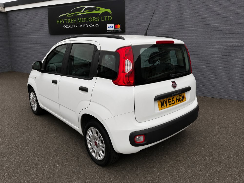 White 2015 Fiat Panda 1.2 Easy Hatchback 5dr Petrol Manual Euro 6 69 bhp in Blackpool