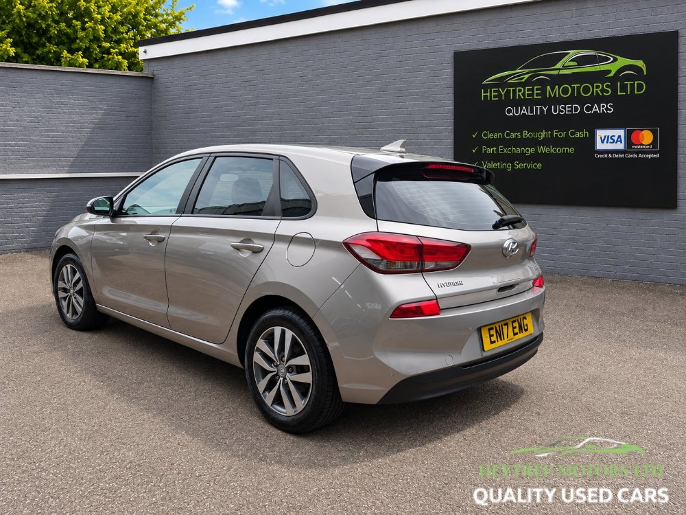 2017 Hyundai i30 Hatchback 1.0 T-GDi Blue Drive SE Nav Hatchback 5dr Petrol Manual Euro 6 s/s 120 ps
