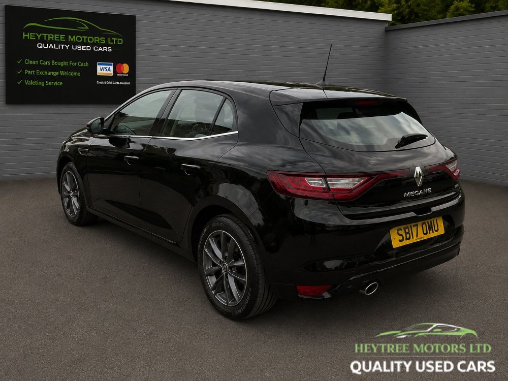 2017 Renault Megane Hatchback 1.5 dCi Dynamique Nav Hatchback 5dr Diesel Manual Euro 6 s/s 110 ps