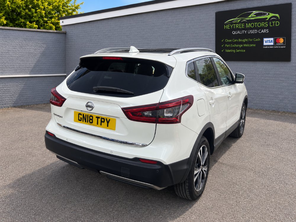 Nissan Qashqai 1.5 dCi N-Connecta SUV 5dr Diesel Manual Euro 6 s/s 110 ps for sale in Blackpool