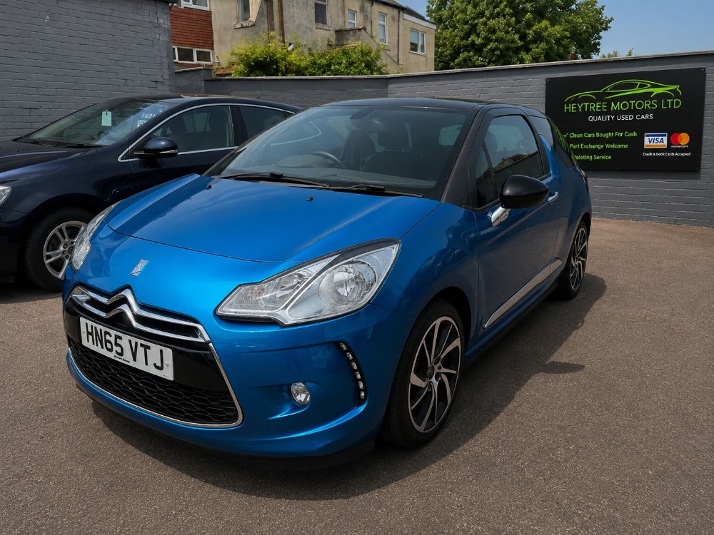 Blue 2015 DS DS 3 1.6 BlueHDi DStyle Nav Hatchback 3dr Diesel Manual Euro 6 s/s 100 ps in Blackpool