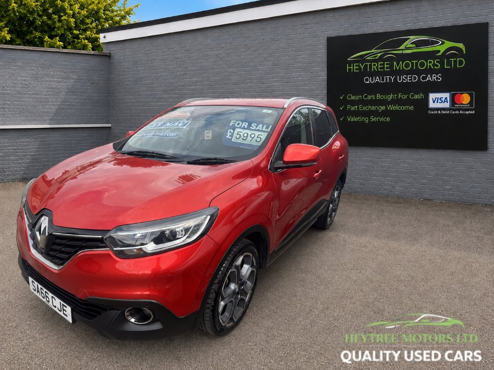 Red Renault Kadjar 1.2 TCe Dynamique S Nav SUV 5dr Petrol Manual Euro 6 s/s 130 ps